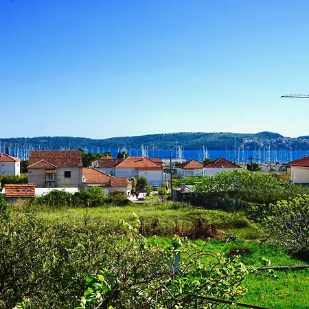 Apartment House Mariposa Trogir-seget