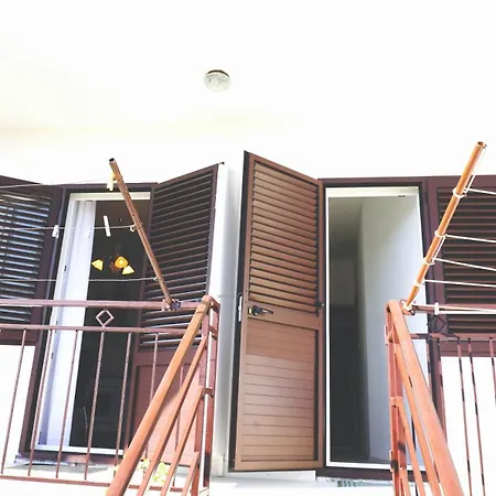 Apartment House Mariposa Trogir-seget