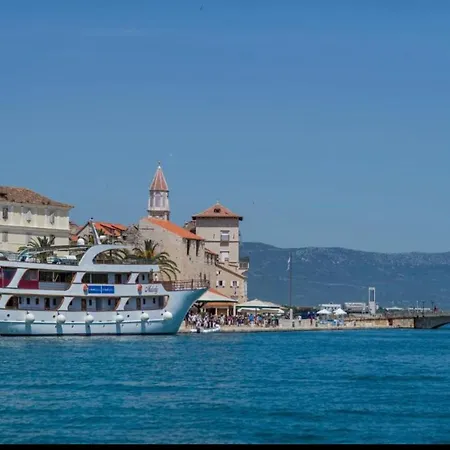 House Mariposa Trogir-seget דירה *