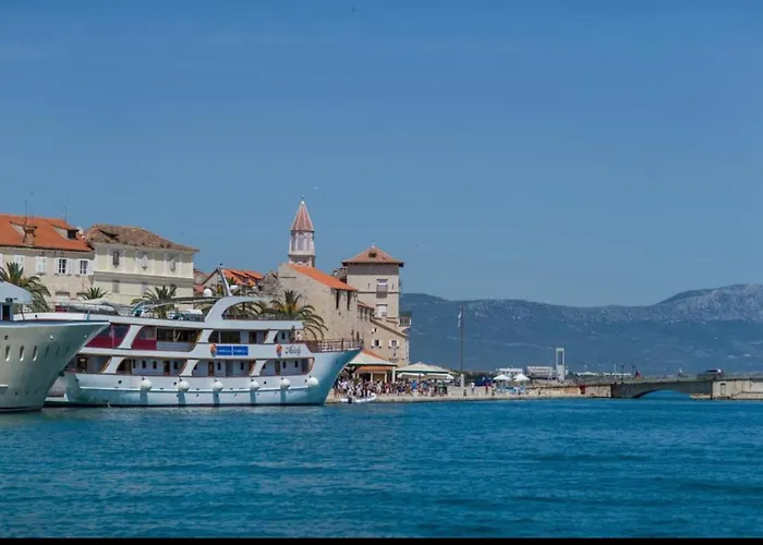 House Mariposa Trogir-seget Apartmán *