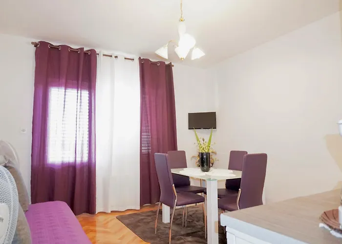 House Mariposa Trogir-seget Trogir
